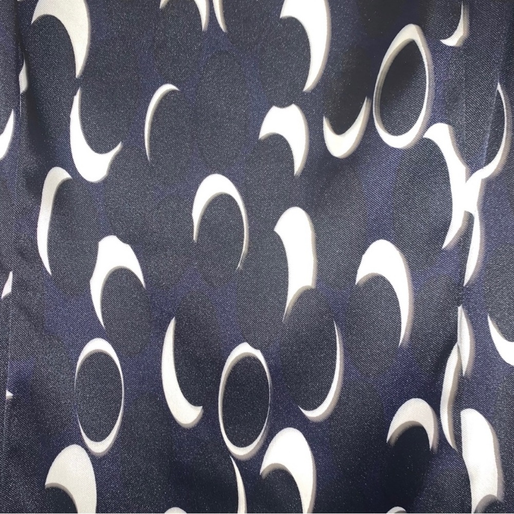 Retro Pattern Dress - Picture 5 of 8